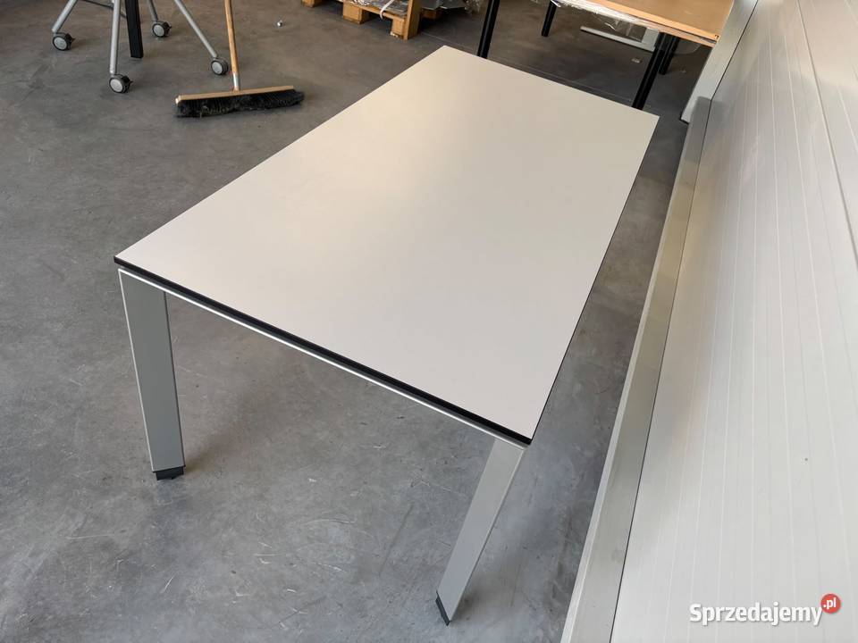 Biurko z wodoodpornym blatem Steelseries Katowice sprzedam