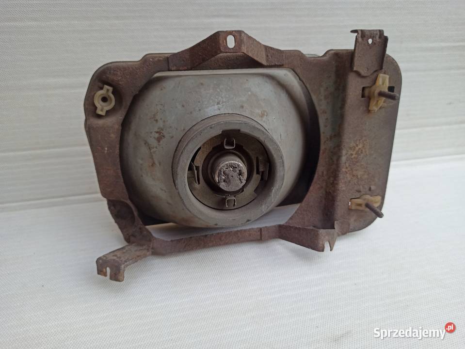 VW Derby 86c lampa przednia lewa reflektor przód Sieradz