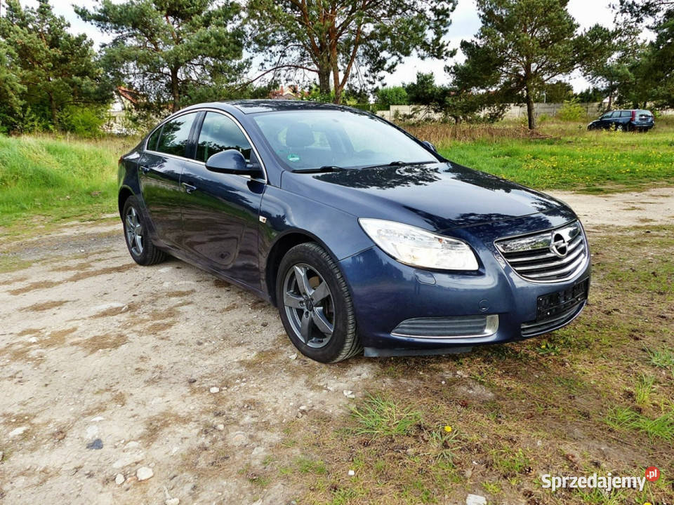 Opel Insignia 18i 140 ClimatronicAluPełna gniazdo AUX Insignia Piła sprzedam