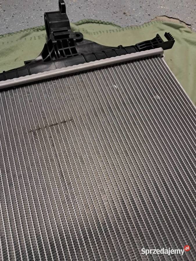 nowa chłodnica do VOLVO XC40 20212024 części