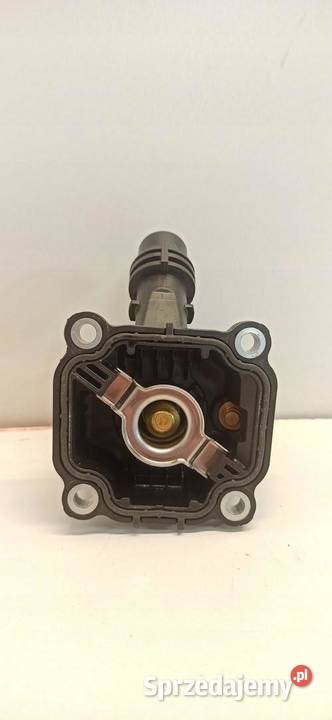 VOLVO XC40 OBUDOWA TERMOSTATU 32263962 Osłony i zaślepki