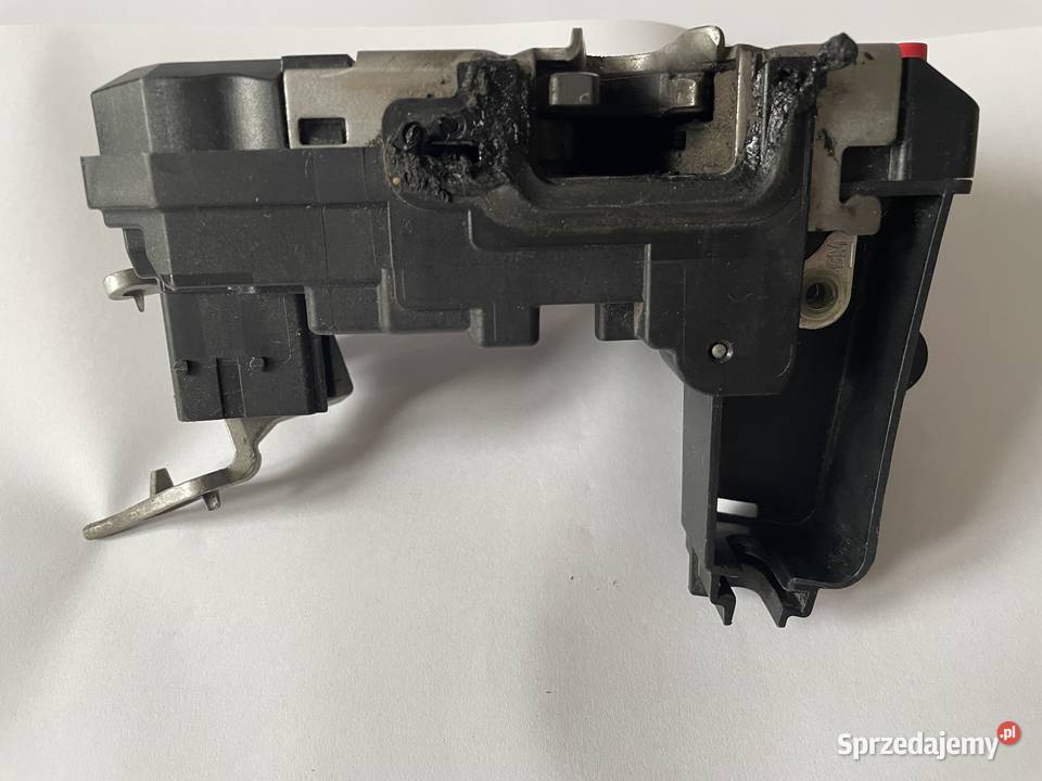 Zamek 13128116 drzwi tylne Opel Astra H Wyposażenie elektryczne Kołobrzeg sprzedam