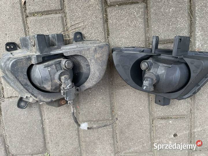 Lampy halogenowe Hyundai i30 osobowe Szczerbice