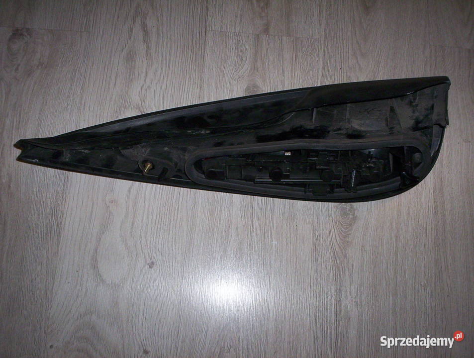 Lampa tył renault laguma kombi ph1 lift osobowe Gliwice sprzedam