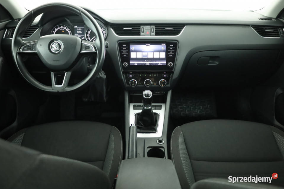 Skoda Octavia 20 TDI bluetooth