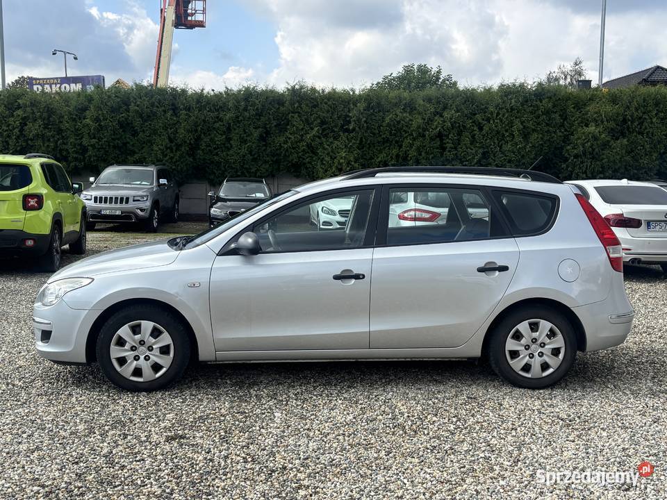 Hyundai i30 CW 154832km Paniówki
