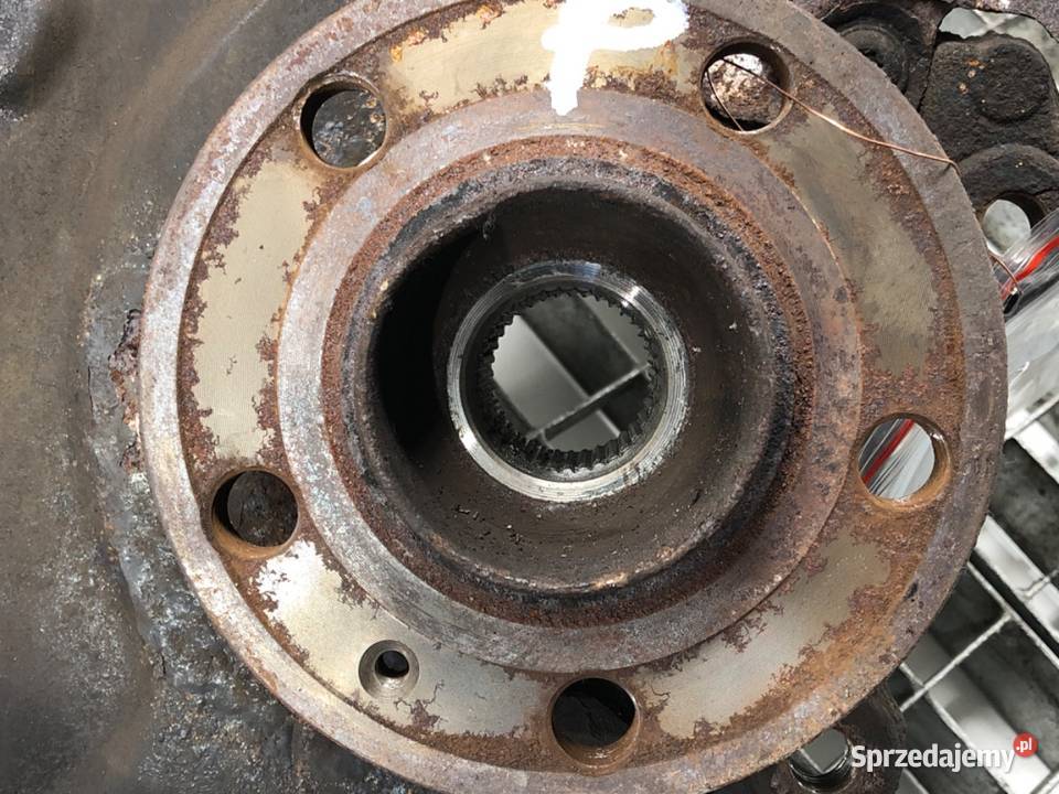 ZWROTNICA PRAWY PRZÓD SKODA RAPID 16 90