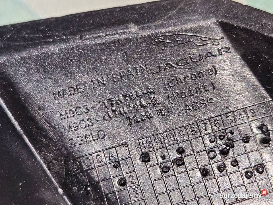 JAGUAR EPACE R X540 OSŁONA LISTWA NAKŁADKA PRAWA Listwy i nakładki Międzychód