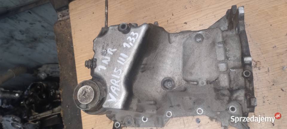 TOYOTA YARIS III AURIS 1 133 miska olejowa Kielce sprzedam