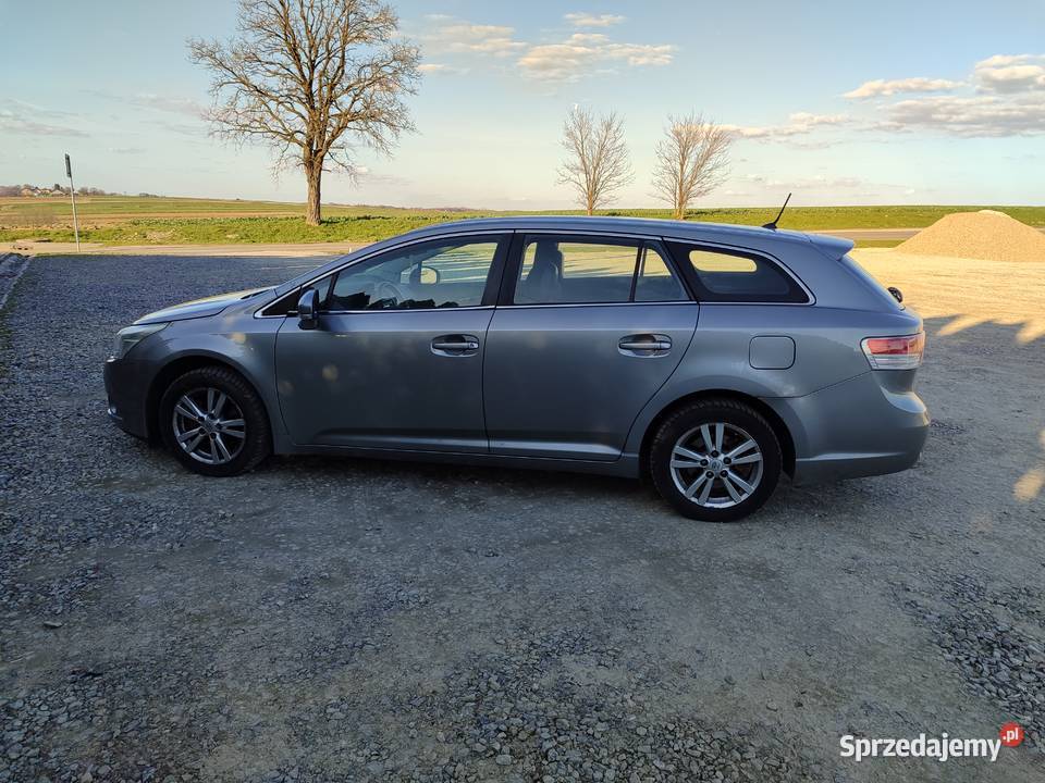 Toyota Avensis t27 kombi manualna Przemyśl