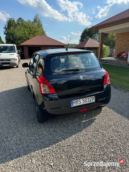 Suzuki swift 13 benzyna Boreczek