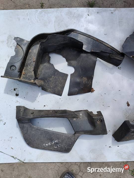 Plastik osłona lampy owiewka TRX 500 honda
