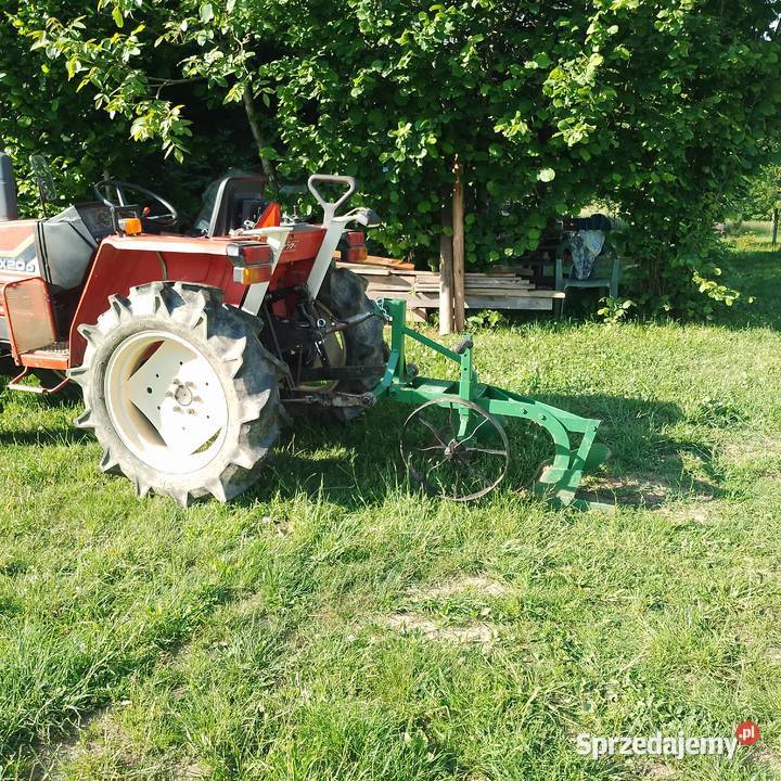 Pług do traktorków ogrodniczych kubota yanmar Jasło