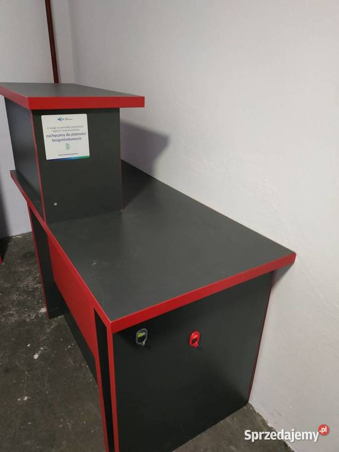 Wyposażenie sklepu odzieżowego Łącko