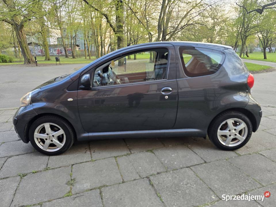 Toyota aygo 10 benzyna Łódź sprzedam