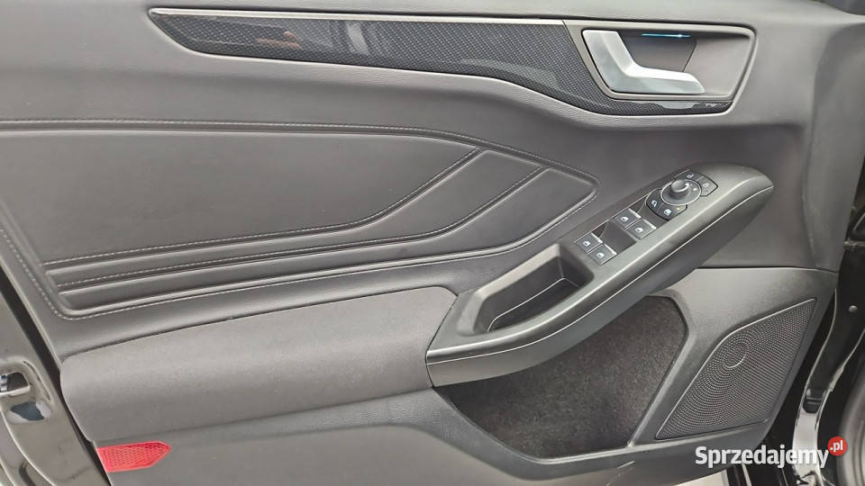 Ford Focus 10 EcoBoost mHEV STLine X aut Z ABS Warszawa