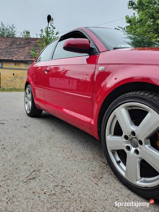 Audi a3 8p 19TDI klimatronik alufelgi xenon