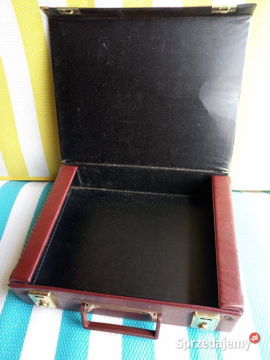 Walizkę sprzedam Borówno