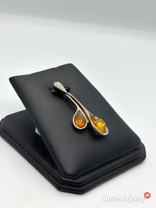 Srebrna zawieszka pr 925 24g warmińsko-mazurskie