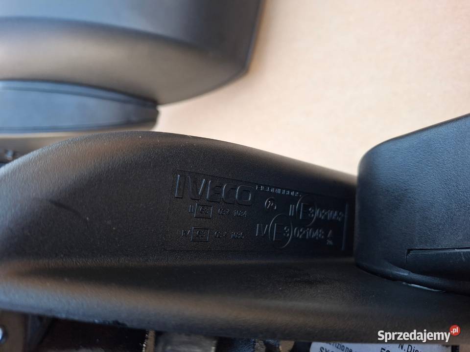 IVECO STRALIS EUROCARGO LUSTERKO LEWE KRÓTKIE Bieleń sprzedam
