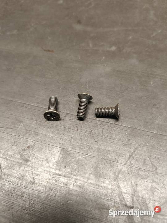 Śruba śrubka śrubki mocowanie podstawa części Pozostałe Gołaczewy sprzedam