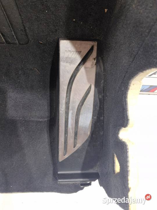 BMW F30 F31 WYKŁADZINA PODŁOGI PRZÓD DYWAN