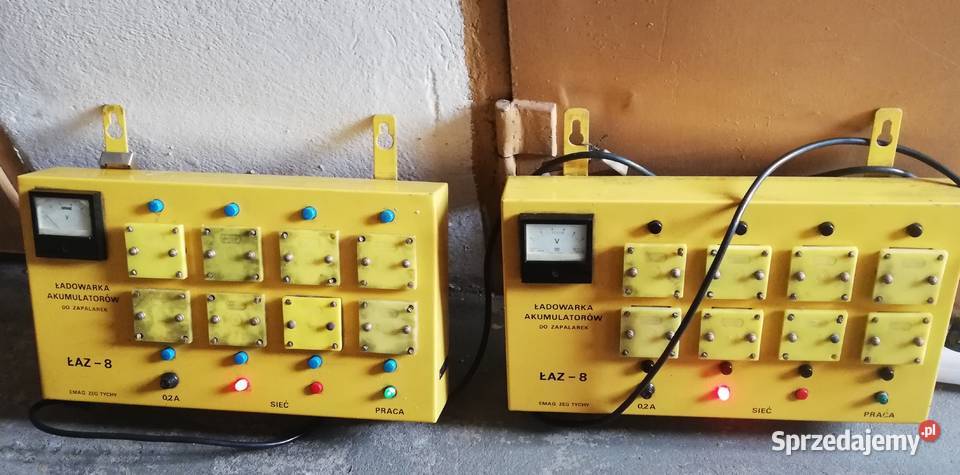 Ładowarka akumulatorów do zapalarek ŁAZ8 Elektryka i akcesoria Dąbrowa Górnicza sprzedam