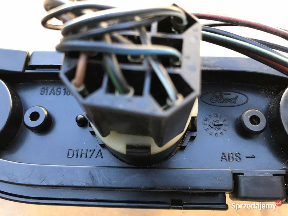 Panel nawiewu Ford Escort mk5 z linkami osobowe Kutno