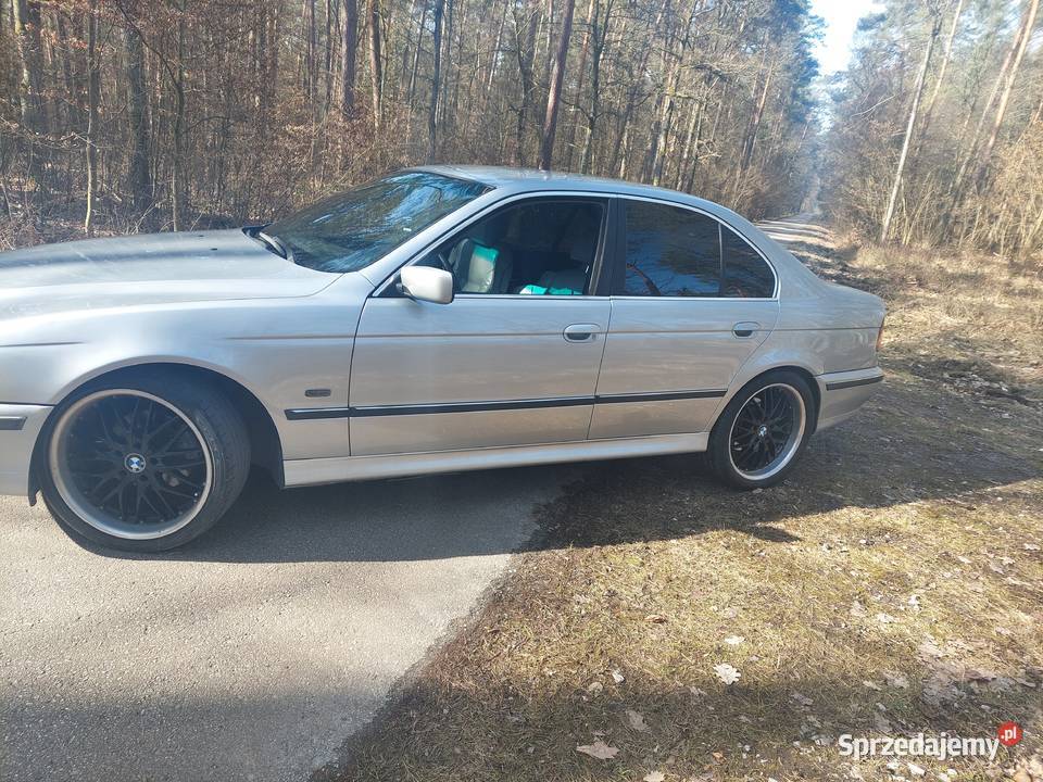 Sprzedam e39 535i nieuszkodzony Seria 5 Lubartów sprzedam