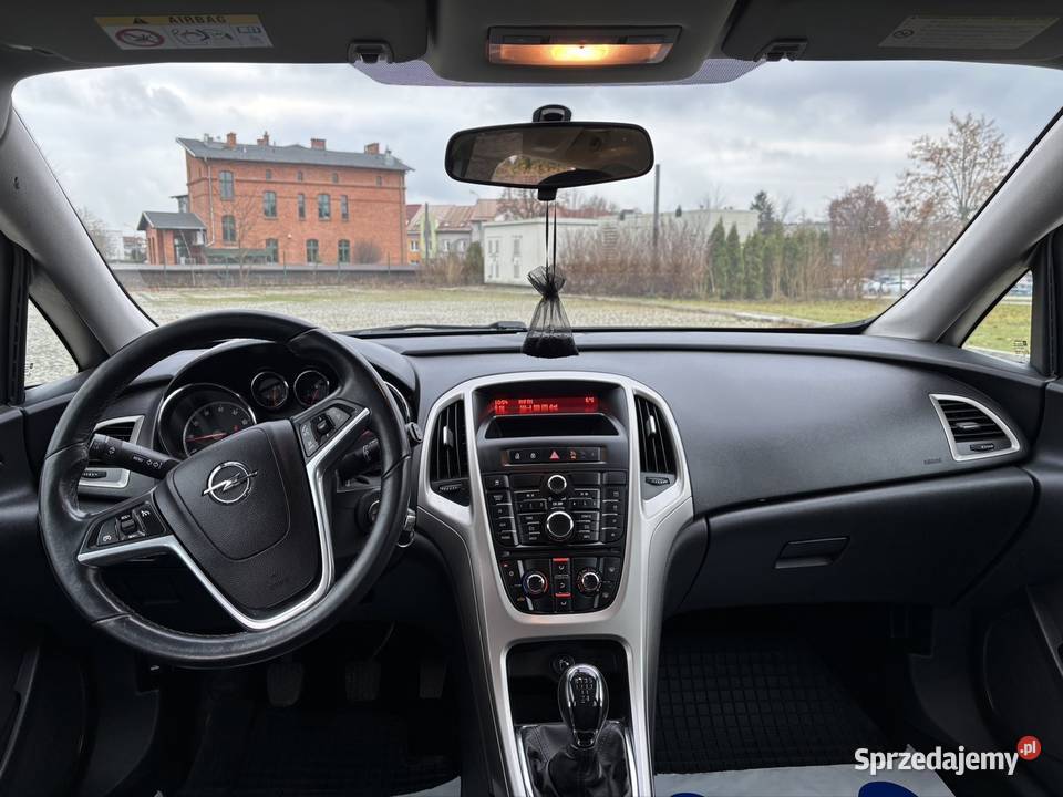 Opel Astra J 14 14 benz 101 Stan Idalny Klima warmińsko-mazurskie Iława