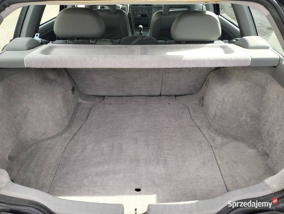 Sprzedam Volvo V40 zarejestrowany ubezpieczony z immobilizer Chojnice