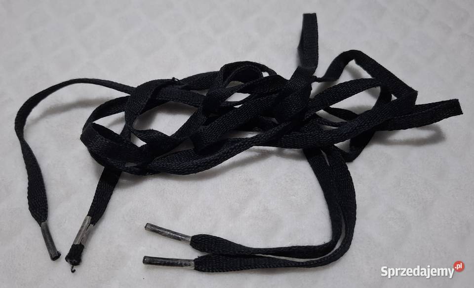 Sznurówki 120 8mm czarne podniszczone końcówki Czeladź sprzedam
