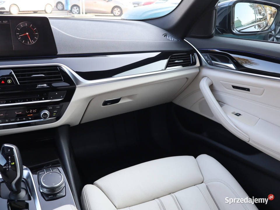 BMW 5 520d xDrive Seria 5 Samochody osobowe