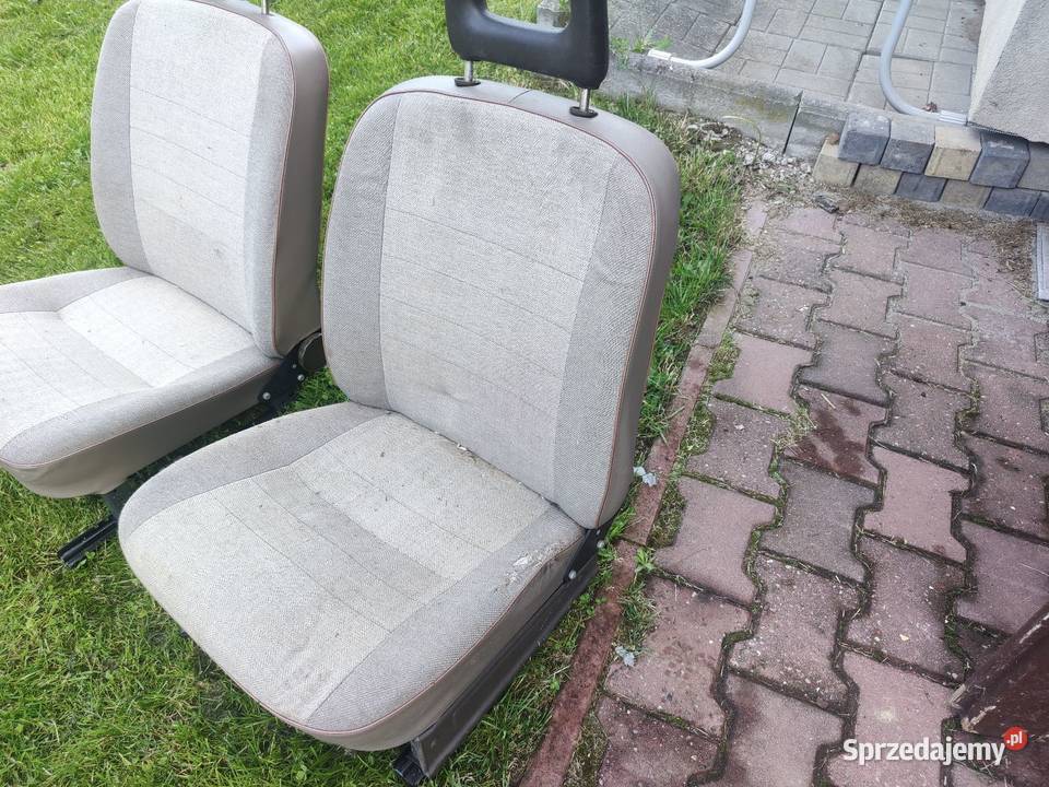 Fotele przednie Skoda Favorit 105 osobowe Bielsko-Biała