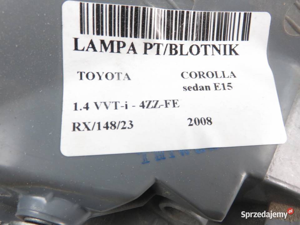 LAMPA PRAWA TYLNA TOYOTA COROLLA E15 SEDAN Motoryzacja