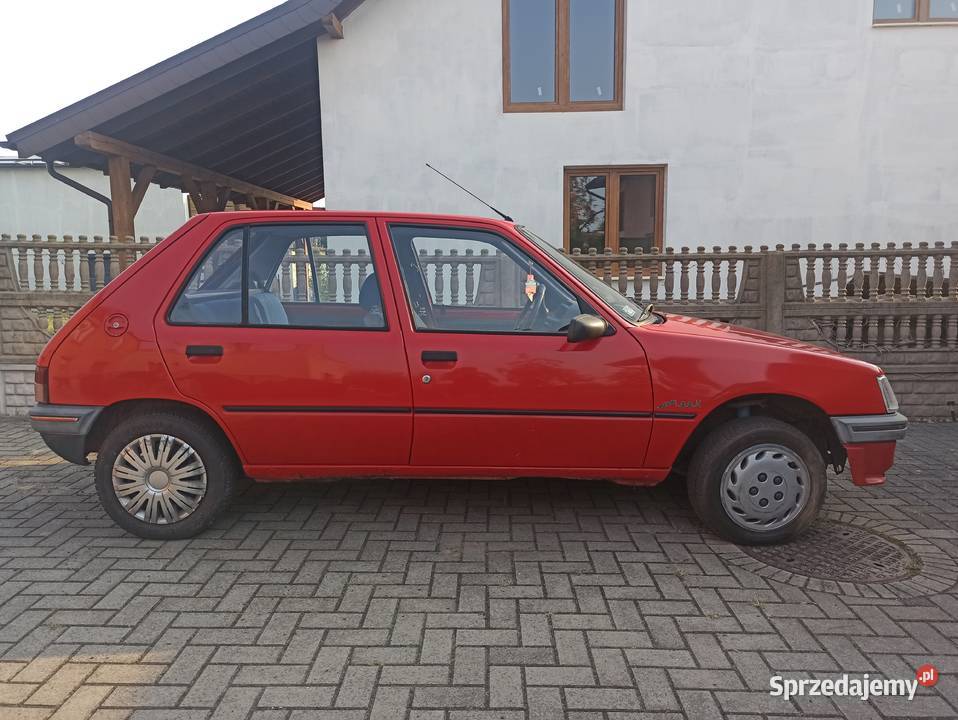 Peugeot 205 19 D Look manualna
