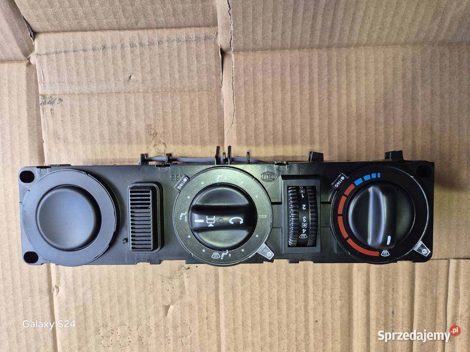 Panel nawiewu Mercedes A0008306285 KZ