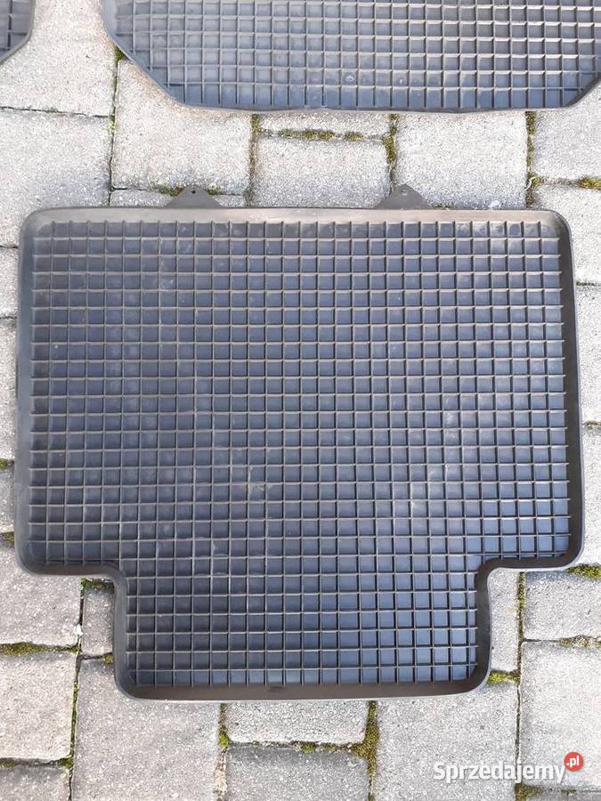 Dywaniki samochodowe gumowe cztery sztuki Gniezno