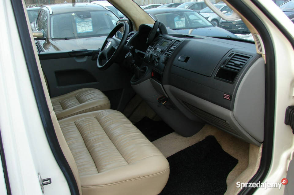 Volkswagen Multivan 25 TDI 170 Ful Piła sprzedam