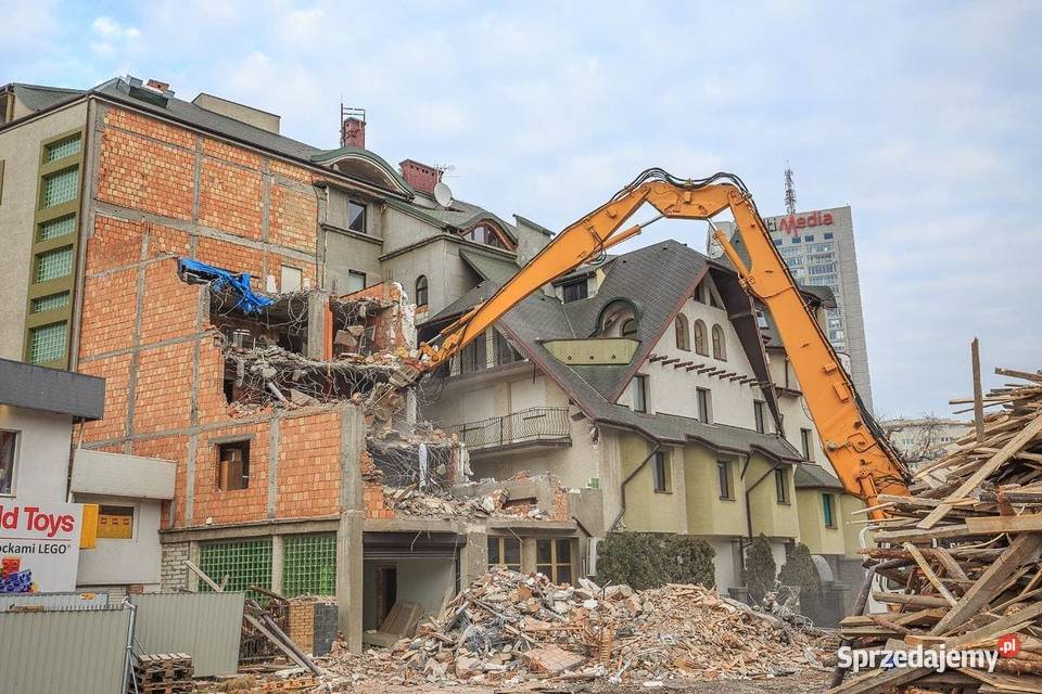 ROZBIÓRKI WYBURZENIA WYKOPY NIWELACJA TERENU Radom usługi budowlane