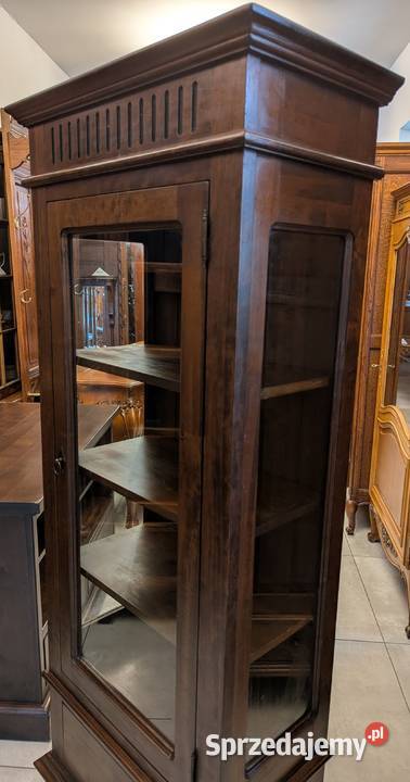 Nieduża witryna serwantka kolonialnasklep Antyki, Sztuka, Kolekcje śląskie Dąbrowa Górnicza