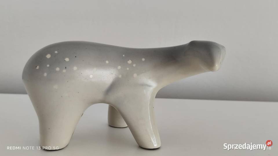 Figurka Porcelanowa Niedźwiedź Chodzież Wiązów
