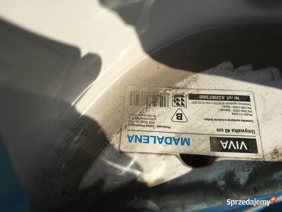 Umywalka podwieszana viva z serii madalena 41x37 mazowieckie