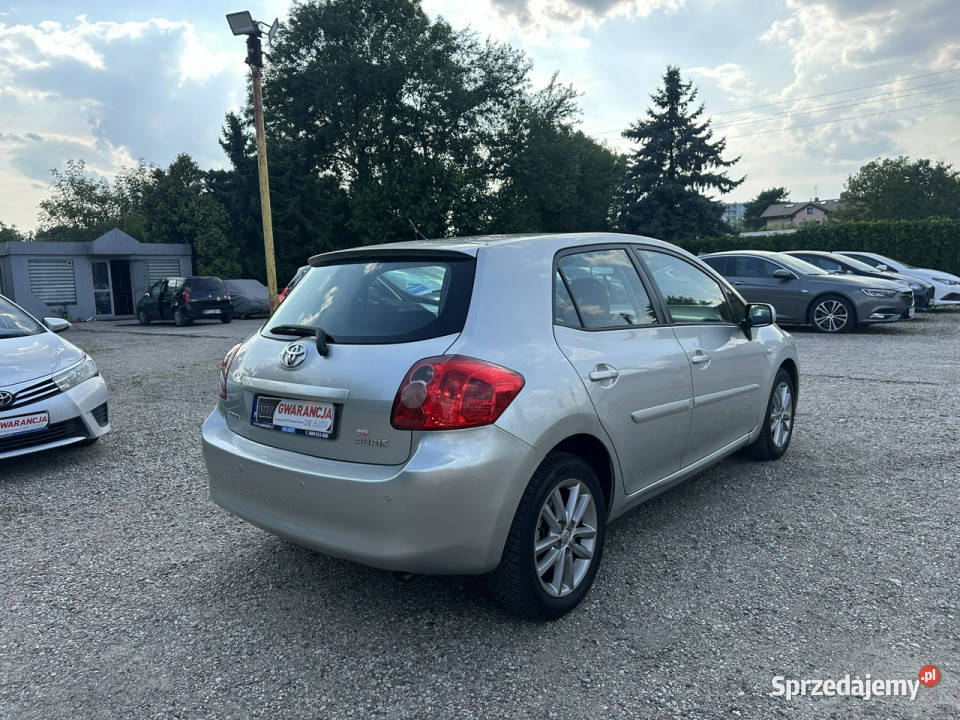 Toyota Auris 16 124 GAZ LPGAutomatyczna aluminiowe felgi Warszawa