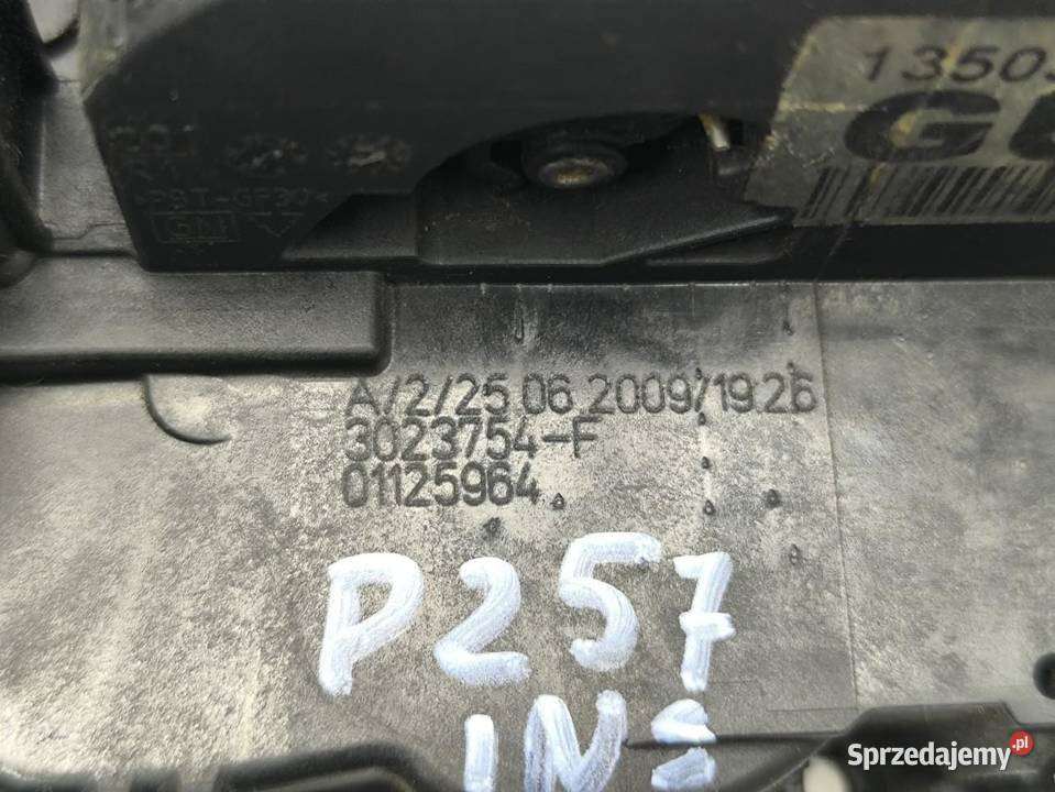 ZAMEK DRZWI PRAWY TYŁ OPEL INSIGNIA A 20CDTI osobowe