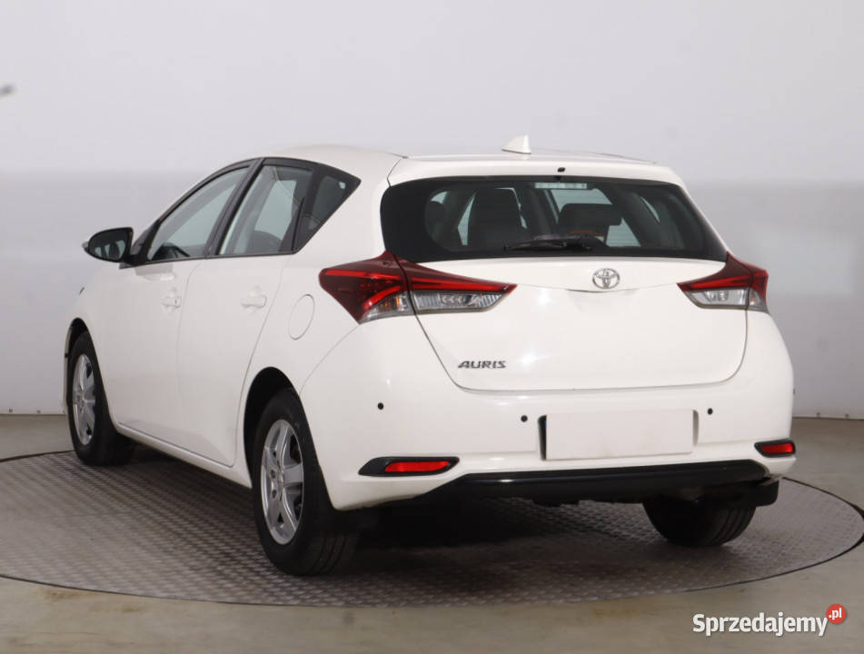 Toyota Auris 13 Dual VVTi manualna Piaseczno