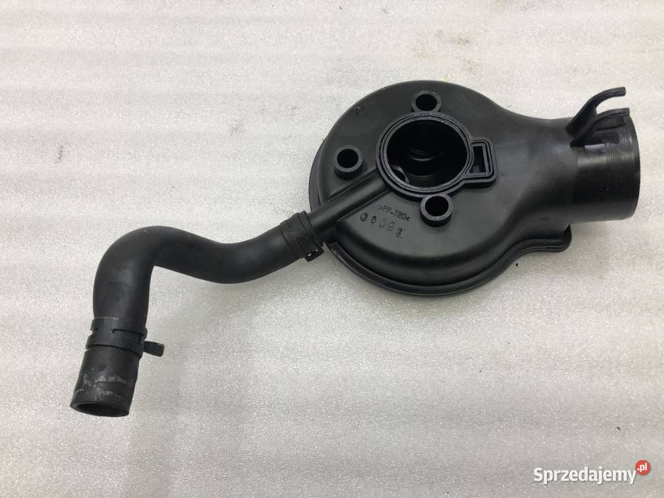 OBUDOWA POKRYWA PRZEPUSTNICY OPEL CORSA B