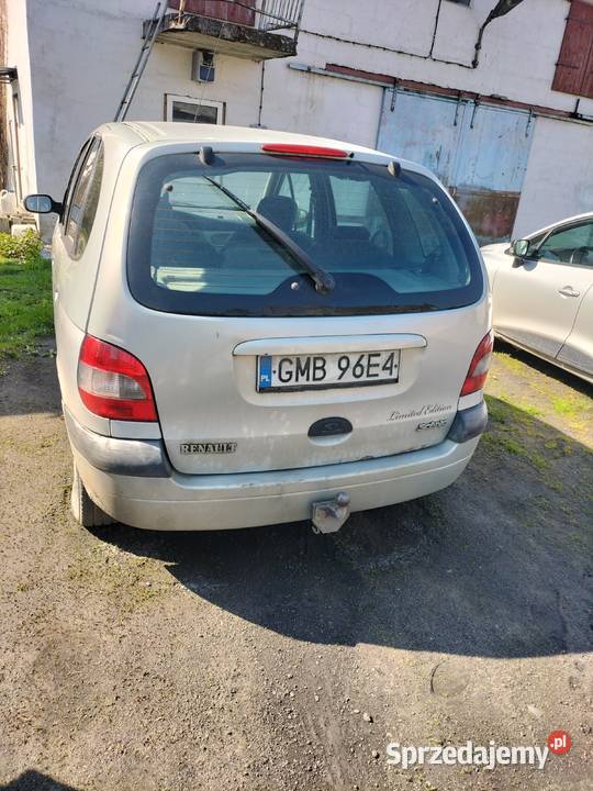 Syndyk sprzeda samochód osobowy Renault Megane Miłoradz