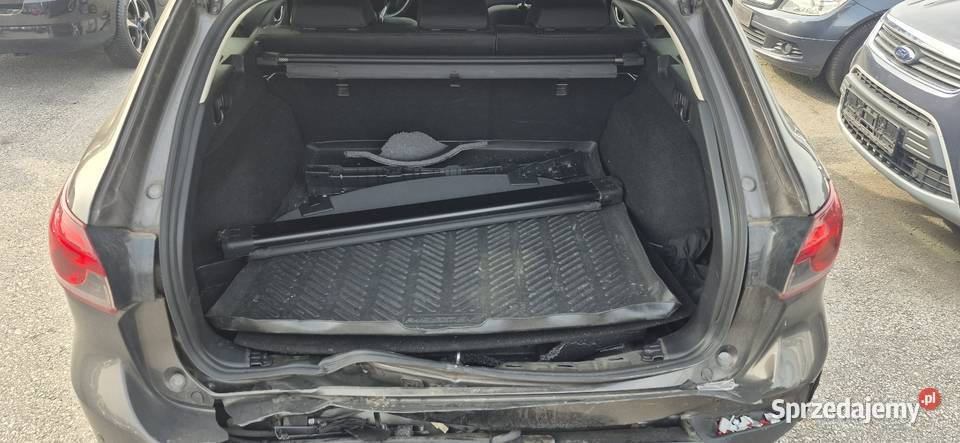Mazda 6 uszkodzona 18r Benzyna sprzedam