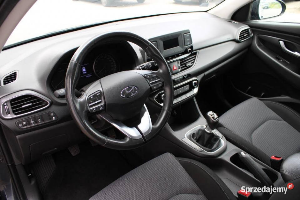 HYUNDAI i30 2022r Czujniki tył BT As Pasa Gdańsk